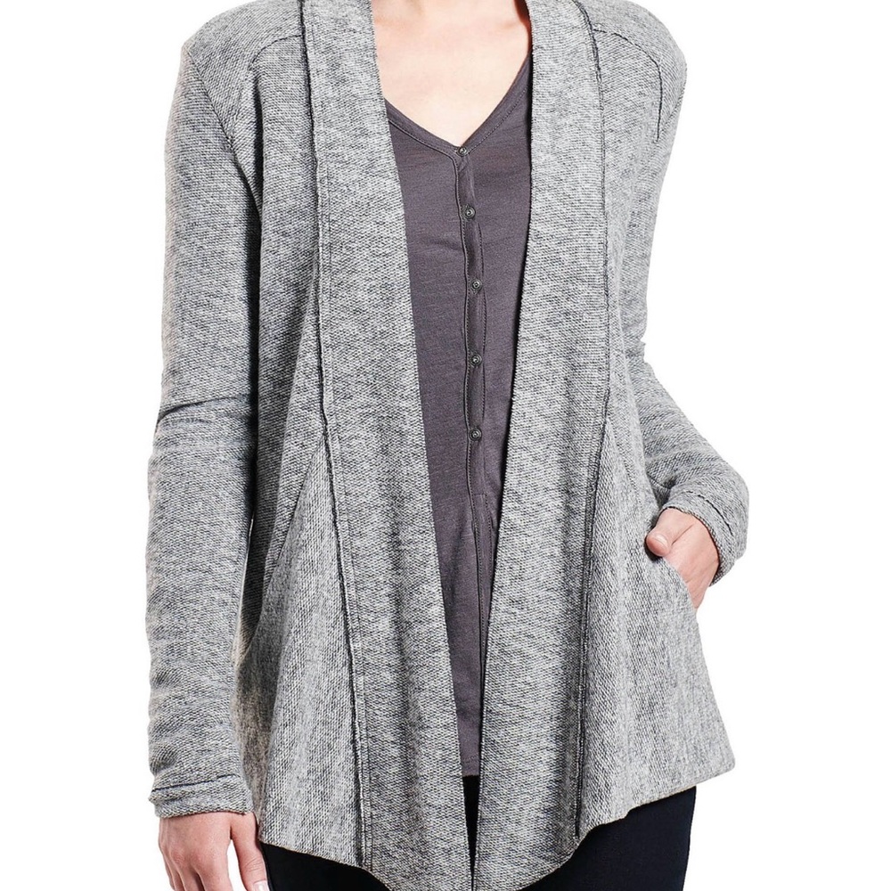 Nova Women's Cardigan Sweater size medium